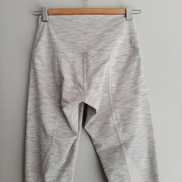 LULULEMON x PELOTON Wunder Under Scalloped Hem High-Rise Crop Leggings Grey Sz 2 - Picture 11 of 16
